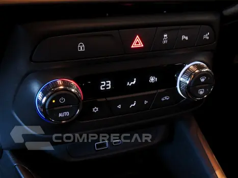 TRACKER 1.2 Turbo Premier