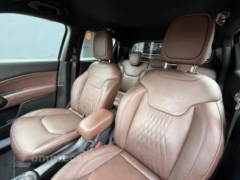 TORO 2.0 16V Turbo Ranch 4WD AT9