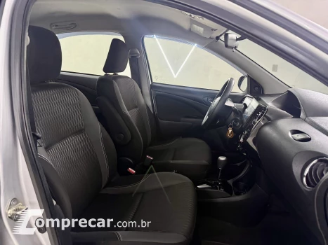 ETIOS 1.5 X Plus Sedan 16V