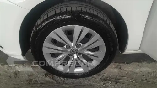 VOYAGE 1.0 12V MPI TOTALFLEX 4P MANUAL