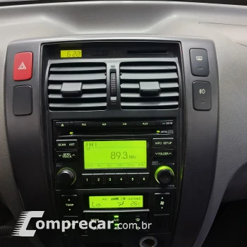 TUCSON 2.0 MPFI GLS 4X2 16V 143cv 2WD
