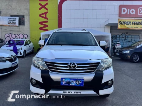 HILUX SW4 4X2SR