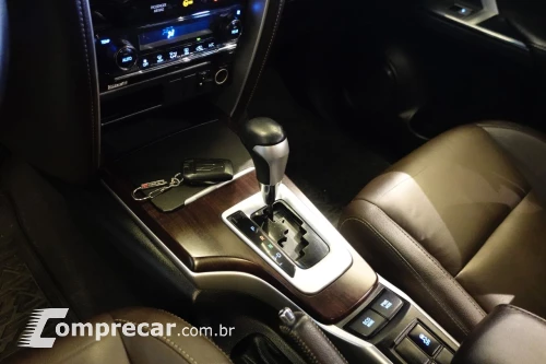 Hilux SW4 2.7 16V 4P FLEX SRV 7 LUGARES AUTOMÁTICO