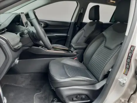 COMMANDER 1.3 T270 Turbo Limited