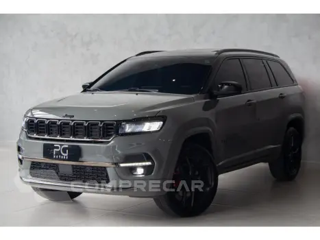 JEEP COMMANDER 2.0 HURRICANE 4 TURBO GASOLINA BLACKHAWK AT9 5 portas