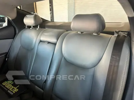 ELANTRA 1.8 GLS 16V GASOLINA 4P AUTOMÁTICO