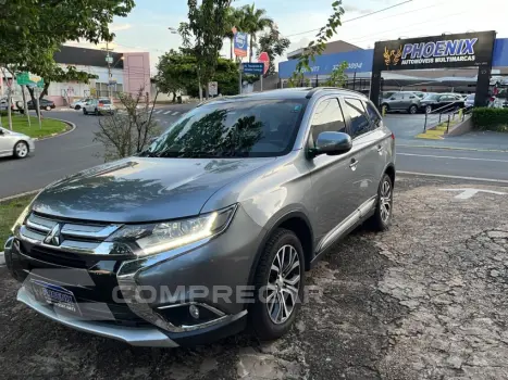 Mitsubishi OUTLANDER 2.0 16V 4 portas