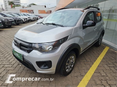 Fiat MOBI 1.0 EVO FLEX TREKKING MANUAL 4 portas