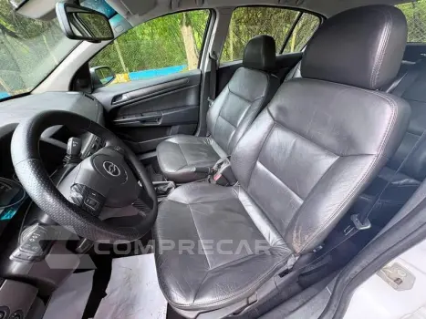VECTRA HATCH 4P GT-X
