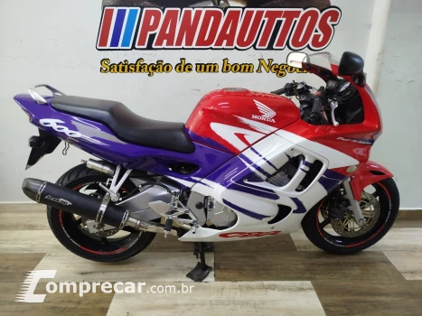 CBR 600 F