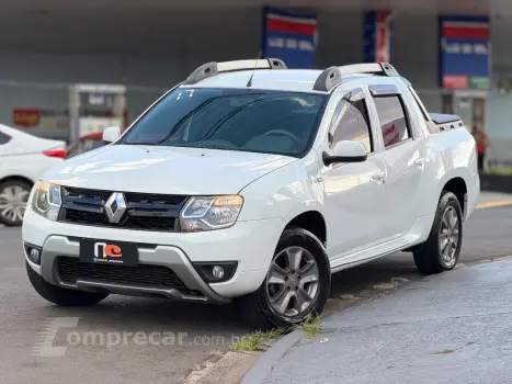 Renault DUSTER OROCH Dyna. 2.0 Flex 16V Aut. 4 portas