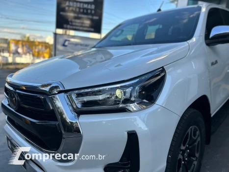 Hilux 2.8 D-4D Turbo Diesel Cd Srx 4X4 Automático