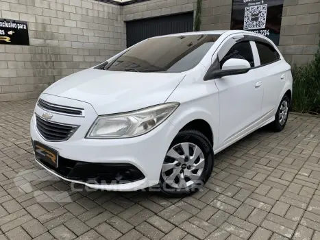CHEVROLET ONIX 1.0 MPFI LT 8V FLEX 4P MANUAL 4 portas