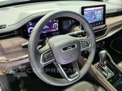 COMMANDER OVERLAND T270 1.3 TB FLEX AUT