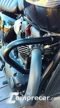 TRIUMPH BONNEVILLE T100 BLACK 900