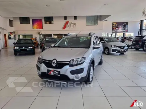 Renault SANDERO ST16RSCE 4 portas