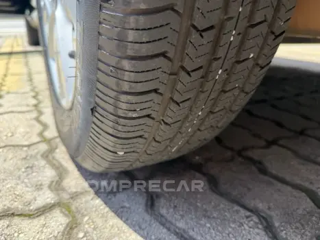 LIVINA - 1.8 S 16V 4P AUTOMÁTICO