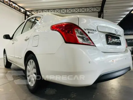 VERSA - 1.0 12V 4P MANUAL