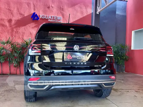 T-CROSS 1.4 250 TSI TOTAL FLEX HIGHLINE AUTOMÁTICO