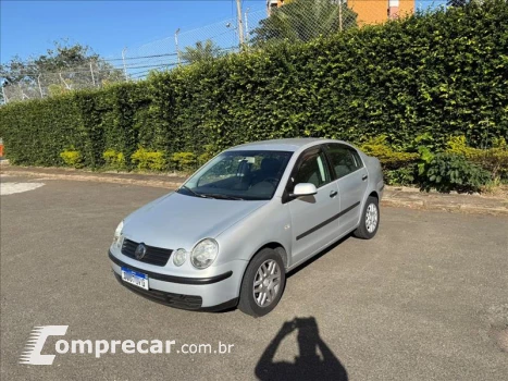 Volkswagen POLO SEDAN 1.6 MI 8V 4 portas