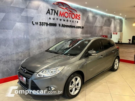 FORD Focus Hatch 1.6 16V 4P SE FLEX 4 portas