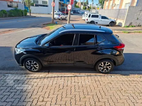 Kicks 1.6 16V Flexstart S Direct 4P Xtronic