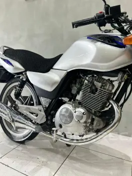 YES 125