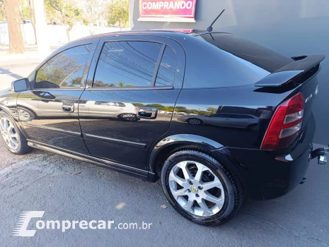 ASTRA 2.0 MPFI Advantage 8V