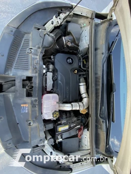 TRACKER 1.4 16V Turbo Premier