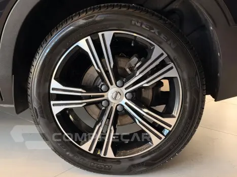 XC40 2.0 T4 GASOLINA INSCRIPTION GEARTRONIC