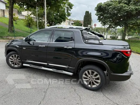 TORO 2.0 16V Turbo Ranch 4WD