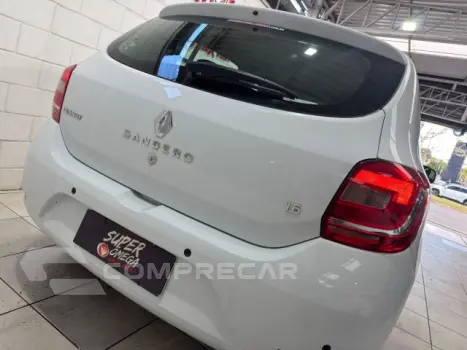 SANDERO - 1.6 EXPRESSION 8V 4P MANUAL