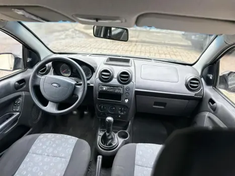 FIESTA 1.0 MPI Class Hatch 8V