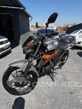 Yamaha fz25 Fazer 250