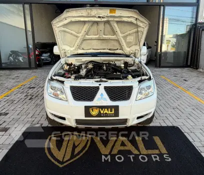 Pajero TR4 2.0 Flex 16V 4X2 Aut.