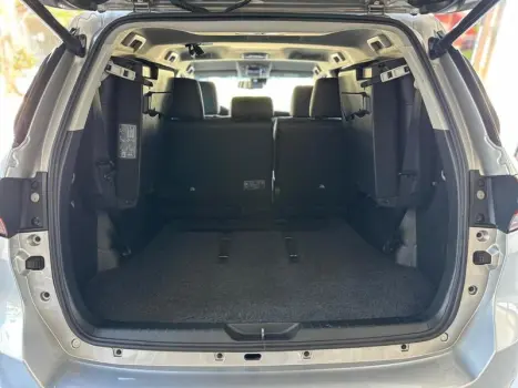 HILUX SWSRXA4FD