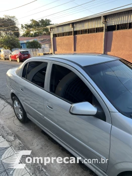 ASTRA 2.0 MPFI Advantage 8V