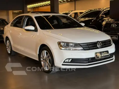 JETTA 2.0 TSI HIGHLINE 211CV GASOLINA 4P TIPTRONIC