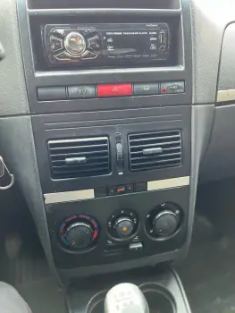 Idea ATTRACTIVE 1.4 Fire Flex 8V 5p