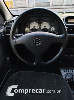 Astra Advantage 2.0 MPFI 8V FlexPower 5p