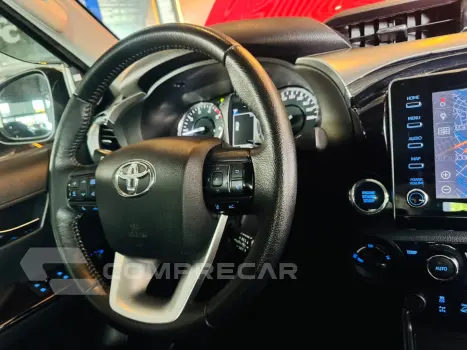 HILUX 2.8 D-4D TURBO DIESEL CD SRX 4X4 AUTOMÁTICO