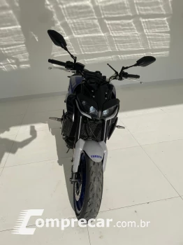 MT 09