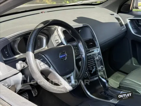 XC60 2.0 T5 R DESIGN TURBO GASOLINA 4P AUTOMÁTICO