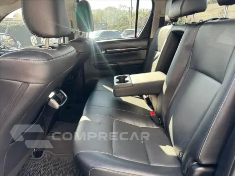 HILUX 2.8 D-4D TURBO DIESEL CD SRX 4X4 AUTOMÁTICO