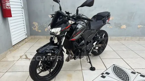 KAWASAKI Z400