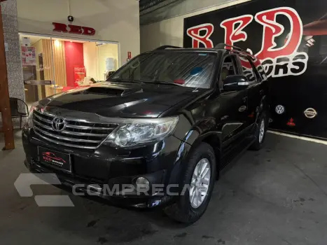 HILUX SW4 3.0 SRV 4X4 7 LUGARES 16V TURBO INTERCOOLER DIESEL