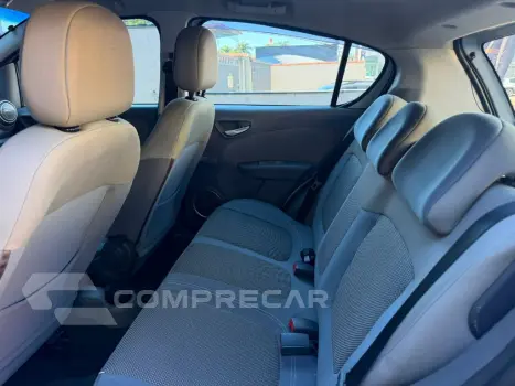 Palio ESSENCE 1.6 Flex 16V 5p
