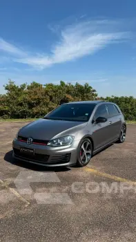Volkswagen Golf GTi 2.0 TSI 220cv Aut. 4 portas