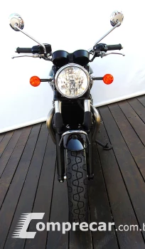 TRIUMPH BONNEVILLE T100 900