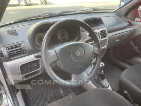 CLIO 1.0 Expression 8V